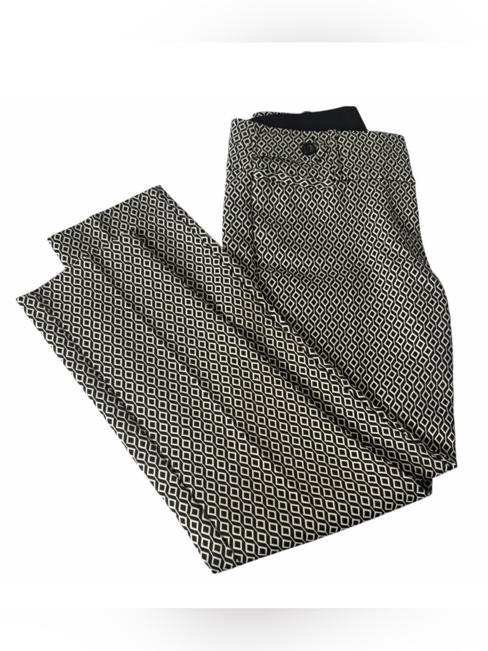 Candie’s Black White Diamond Print Marilyn Ankle Pants - Like New - Size 1